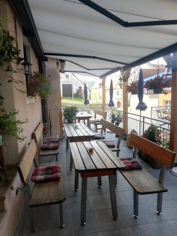 Gasthaus Felsenwastl Essing Exteriör bild